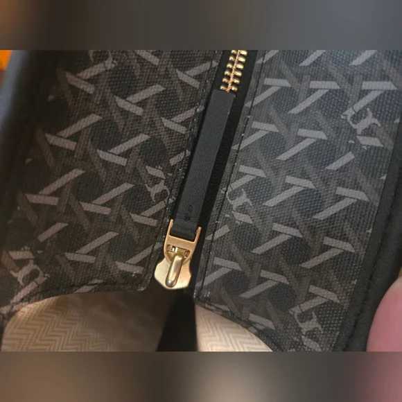 Black and Brown Tory Burch Tote Bag with Pouch - Picture 7 of 16